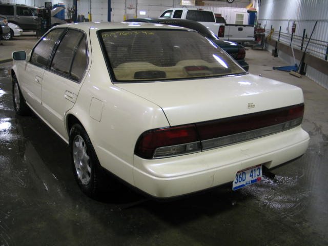 1992 Nissan maxima car parts