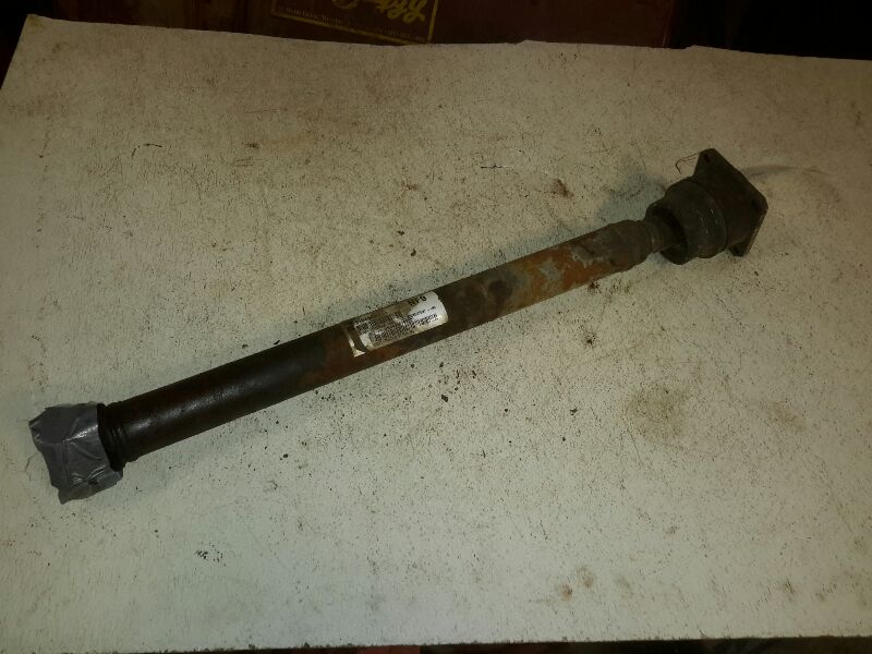 2004 Chevy Colorado FRONT DRIVE SHAFT | eBay