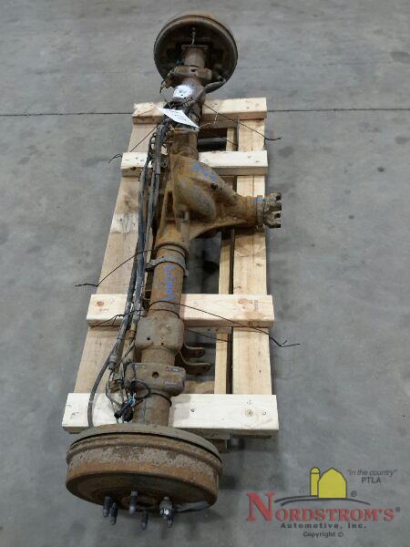 2011 Chevy Silverado 1500 Pickup REAR AXLE ASSEMBLY 3.42 RATIO LOCK | eBay